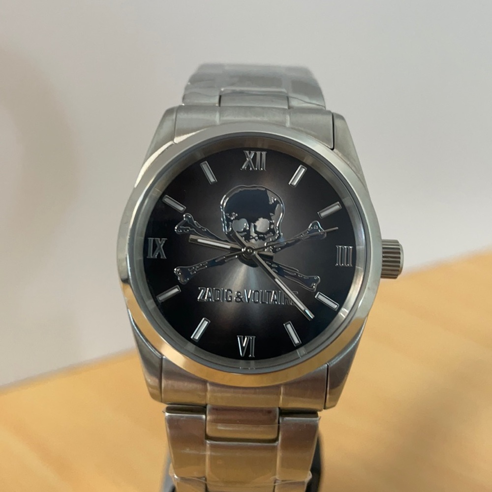 Fashion Watch Skull&Cross bones